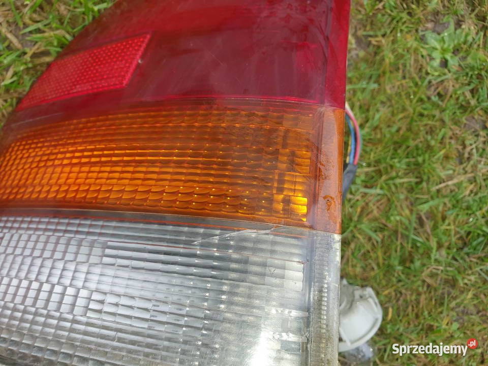 Lampa tylna prawa Toyota Starlet P9 9699 osobowe Kraków