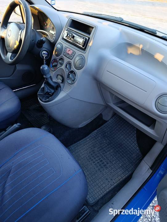 Fiat panda niebieski