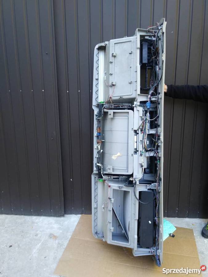 Volvo FH13 Lift półka przednia schowek ciężarowe Staszów sprzedam