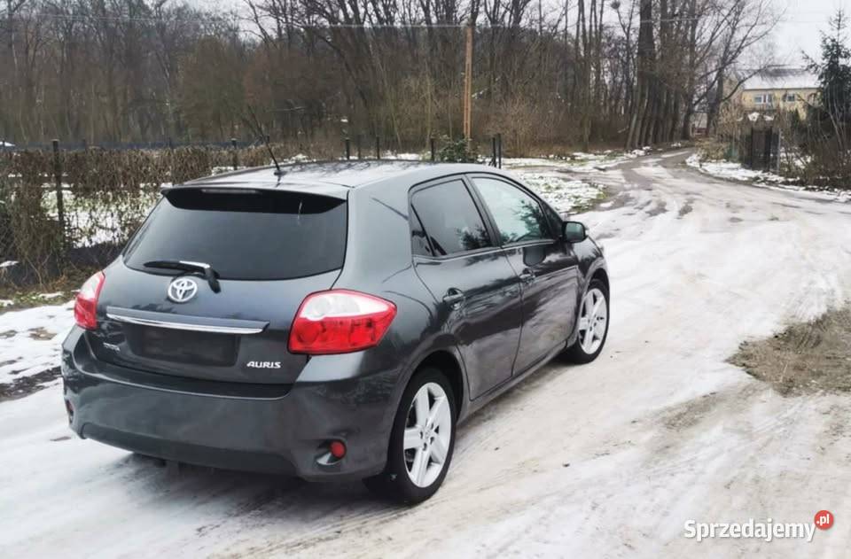 Toyota Auris lift 14 D4D 90 Kiernozia