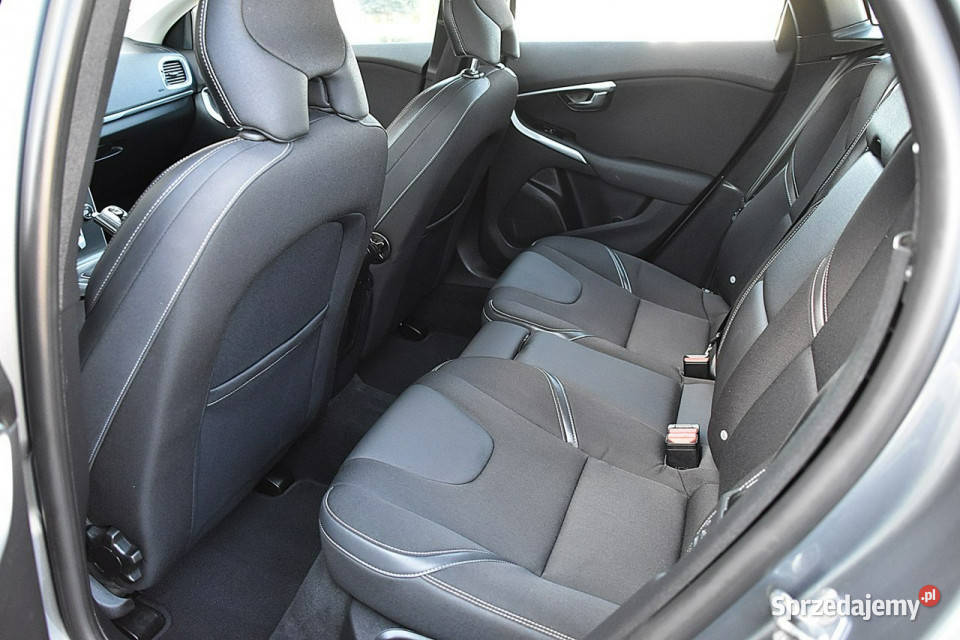 Volvo V40 20D2 120 Półskóra Ogrzpos Led Navi mazowieckie Nowe Kucice