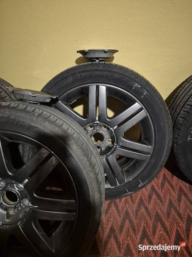 VW Phoenix 17 5x112 Yokohama 225x45x17
