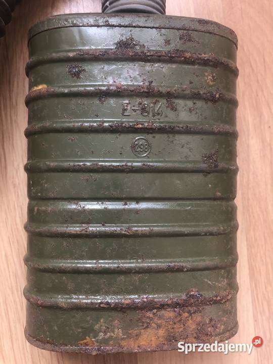 Maska wojskowa przeciwgazowa  z otworem Kołobrzeg