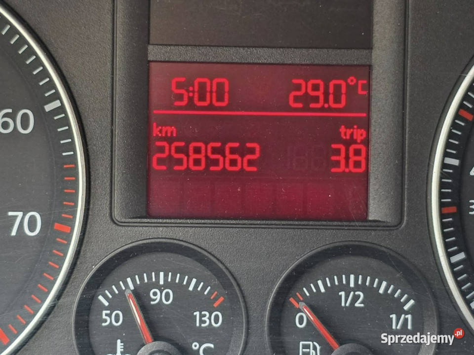 Volkswagen Golf 14 Benzyna 102 Klimatyzacja Słupsk