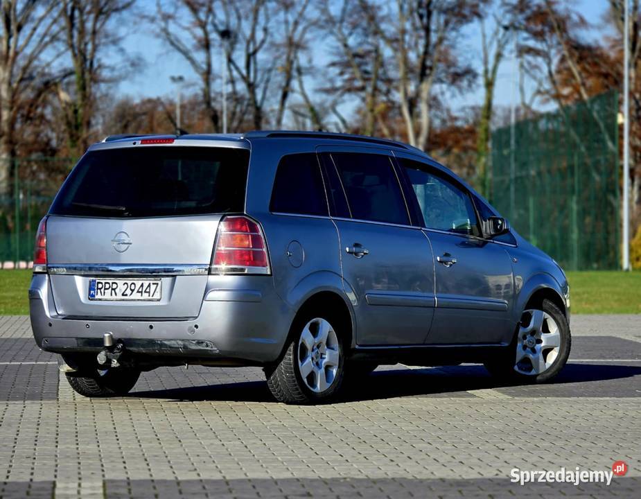 Opel Zafira B 19 150 7 miejsc 150KM