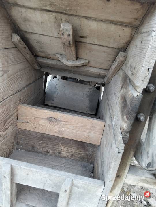 Młynek do zboża z silnikiem Produkcja roślinna