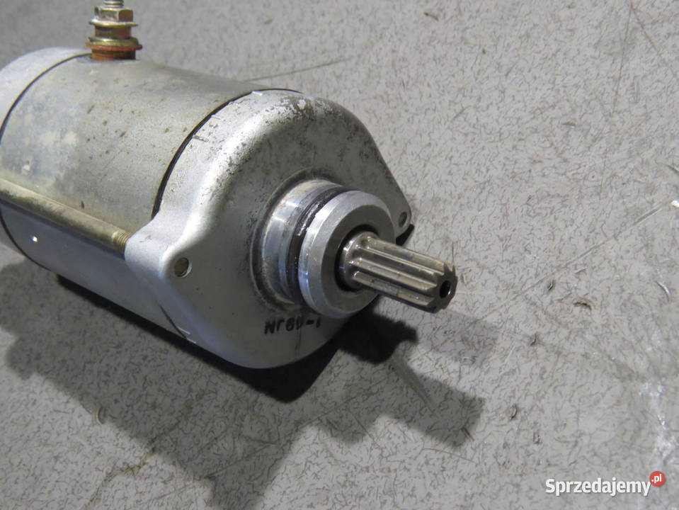 HONDA HORNET 600 PC36 2006 06 rozrusznik starter