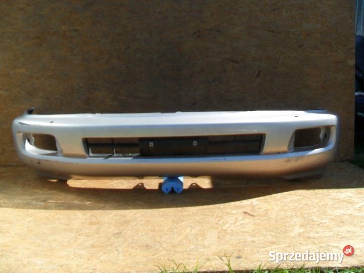 Zderzak przedni Toyota Land Cruiser 100