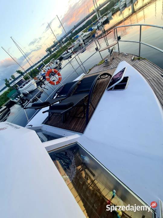 Uwaga dom na wodzie łódź motorowa hauseboat 2 Mikołajki