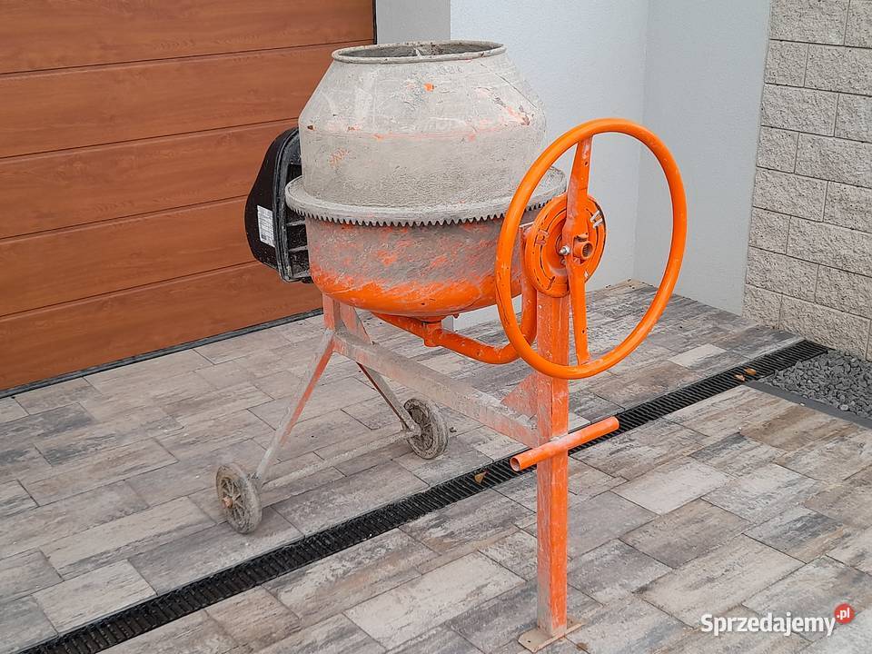 Betoniarka Altrad MK130 pojemność 100l Sprzęt i akcesoria budowlane Purda sprzedam