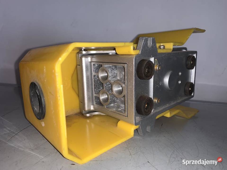 Mader 235295 Pneumatic footswitch mazowieckie sprzedam