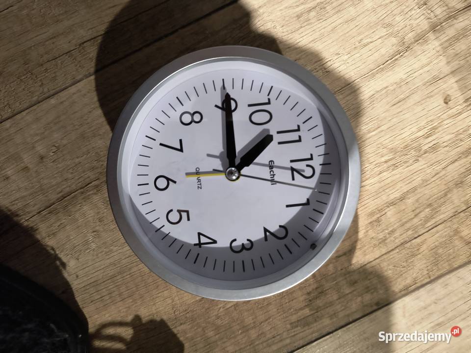 Eachui Zegar analogowy budzik cichy z lampką Bielsko-Biała sprzedam