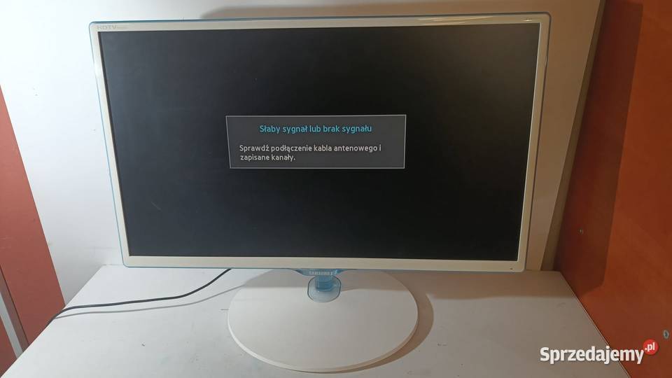 Monitor SAMSUNG 24 funkcja TV sprzedam