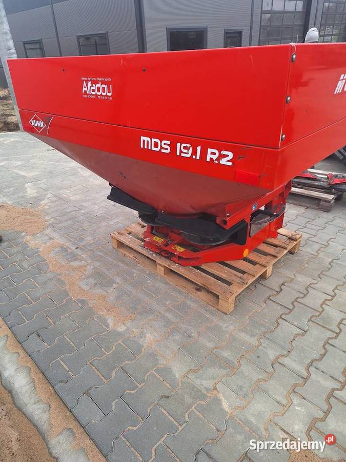 Rozsiewacz do nawozów Kuhn Rauch Ładowność 1600 Łomża