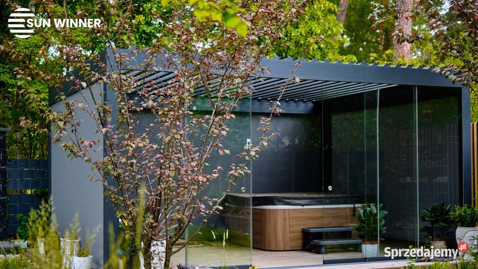 Pergola bioklimatyczna z dachem lamelowym Lublin