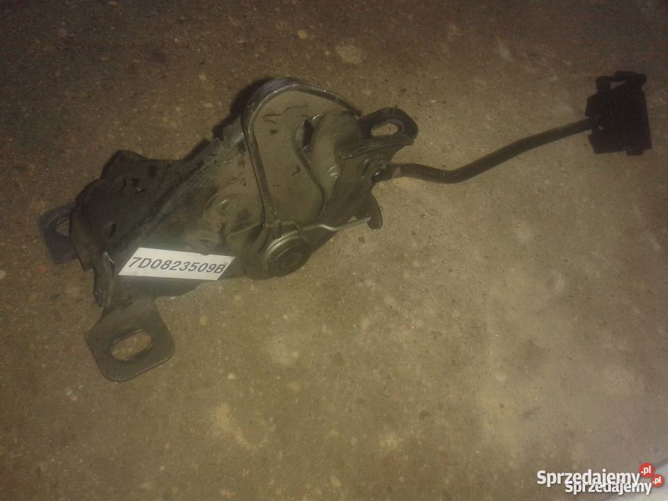 ZAMEK POKRYWY VOLKSWAGEN TRANSPORTER T4 9003 Rok produkcji 1993 łódzkie Ozorków