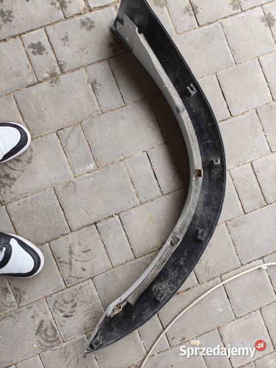 Poszerzenia nadkoli błotników zderzaka Radom