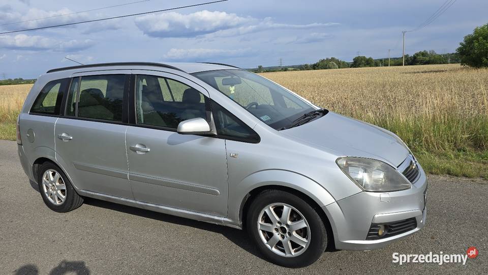 Zafira C 20 D 7osobowa manualna Gliwice