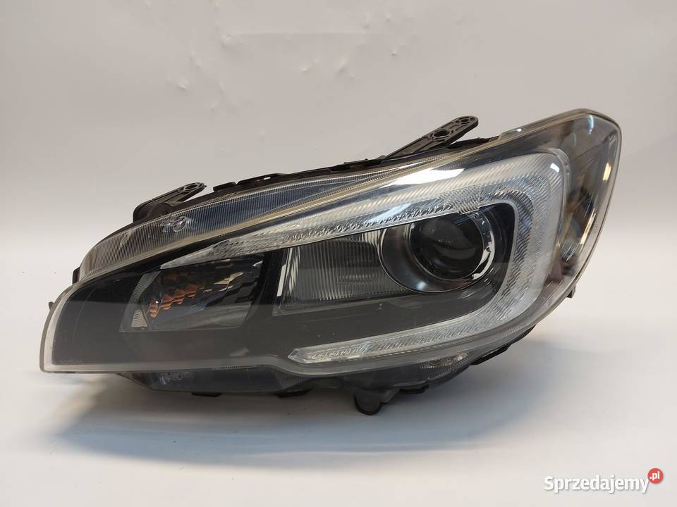Subaru WRX STI 2015r lampa lewa przód przednia sprzedam