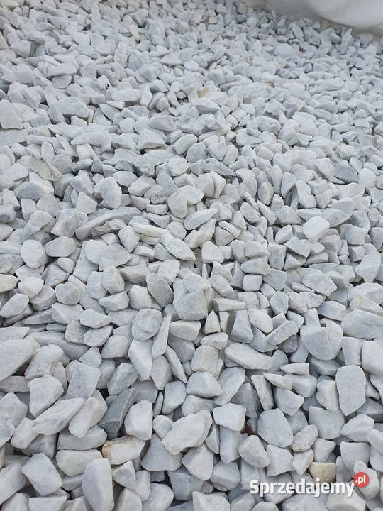 Grys Carrara marmurowy biały grys piękny ozdobny Bielawa