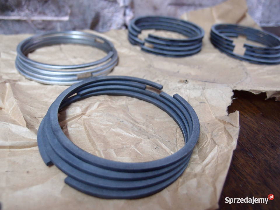 pierścienie tłoka IV szlif fi 83mm komplet Żuk Łódź sprzedam