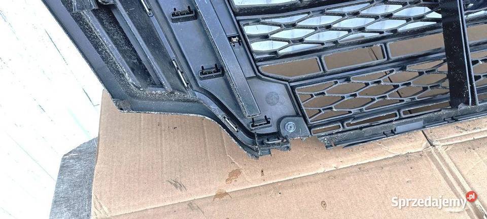 NISSAN NV400 LIFT GRILL ATRAPA