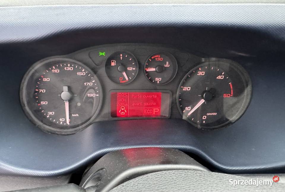 IVECO DAILY 35C18 30 HPI 180 35T BKAT KIPER Nisko
