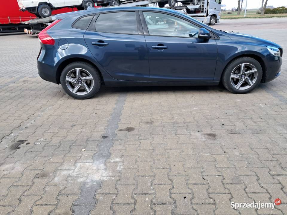 Volvo V40 welurowa tapicerka Honoratów sprzedam
