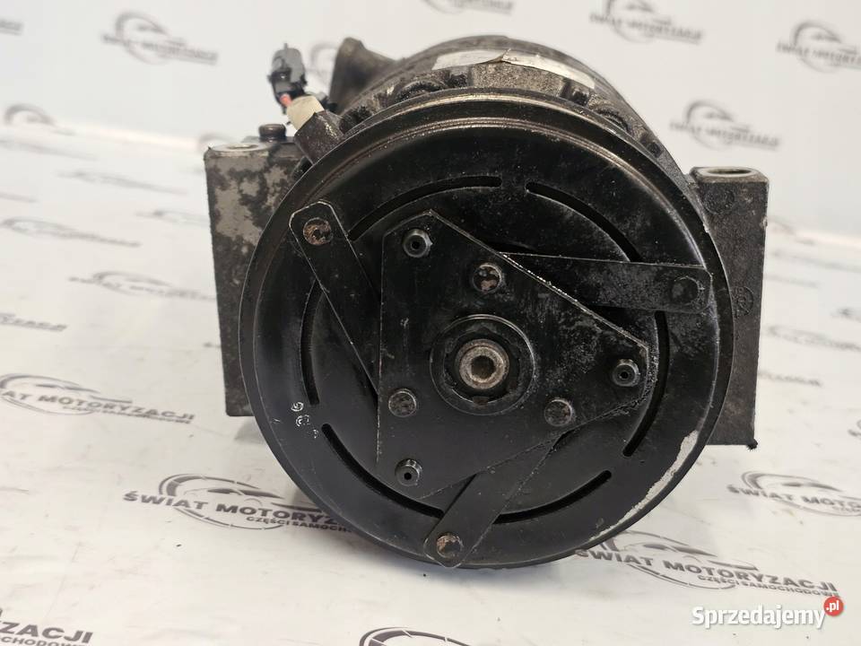 TRAFIC VIVARO 20 DCI M9R786 114 12r sprężarka Kielce