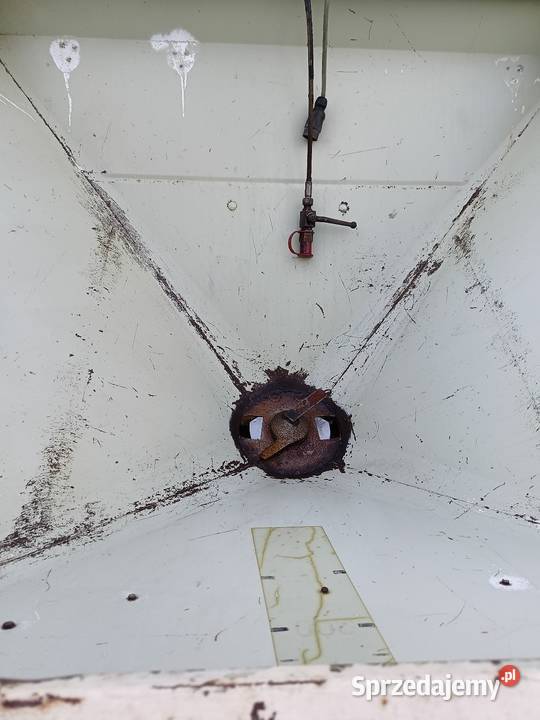 Rozsiewacz do nawozu Rauch 800 Iłża