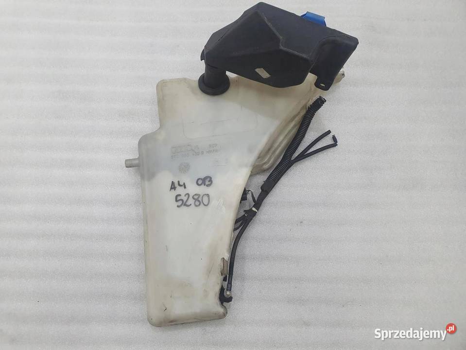 ZBIORNICZEK SPRYSKIWACZY AUDI A4 B8 8T0955453B