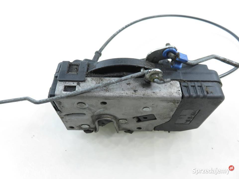 ZAMEK LEWY PRZEDNI RENAULT TRAFIC II 8200008260