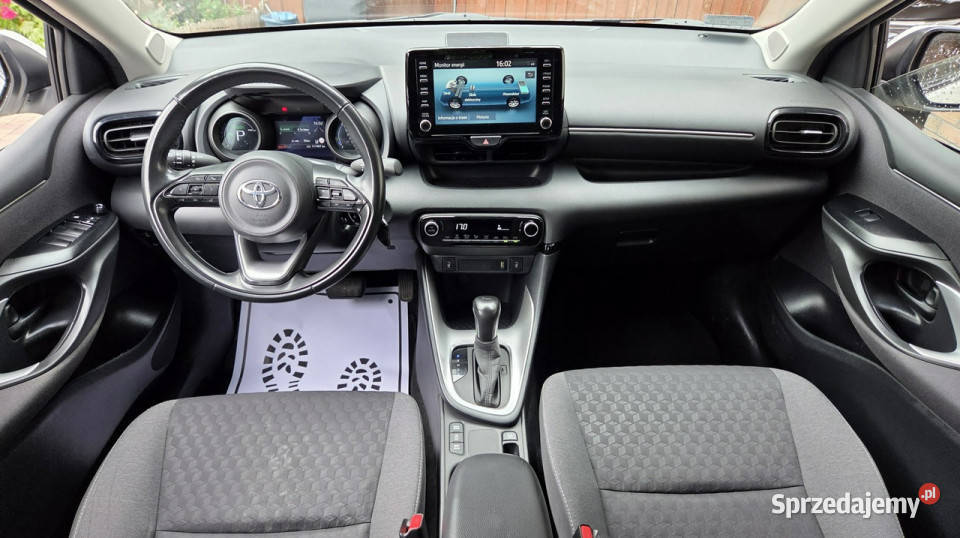Toyota Yaris 15 Hybrid 116 COMPORT Salon I Aleksandrów Łódzki