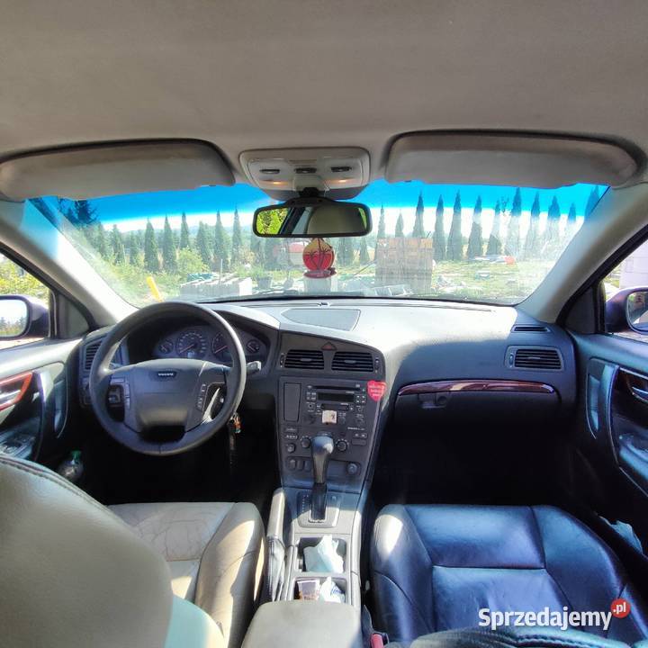 Sprzedam Volvo V70 II remoncie automatyczna Łużna