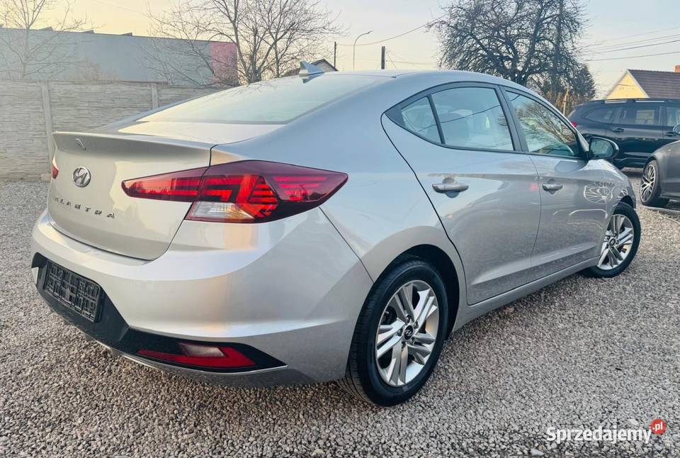 Hyundai Elantra 20 benzyna 150 2020r