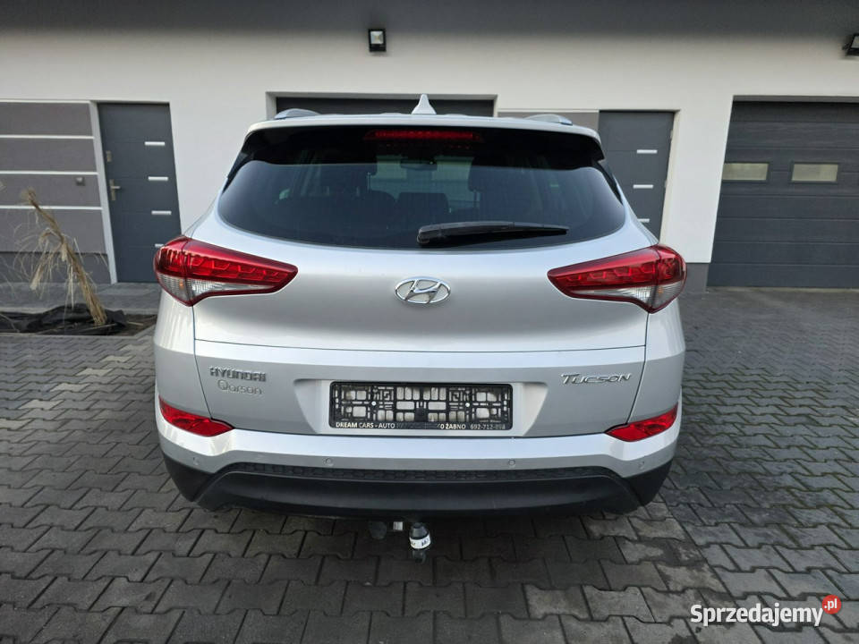 Hyundai Tucson manualbezwypadkowykamera gniazdo USB Samochody osobowe Żabno