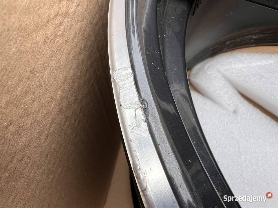 Felga BMW seria 1 F40 36118092352 Średnica 18" wielkopolskie Poznań
