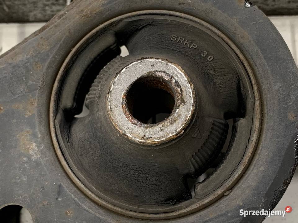 WAHACZ LEWY PRZÓD TOYOTA COROLLA E21 sprzedam