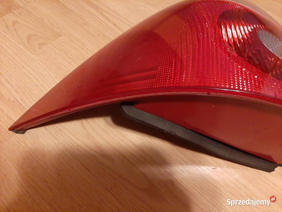 Lampa lew tylna do Ford Mondeo MK3 Sedan Również