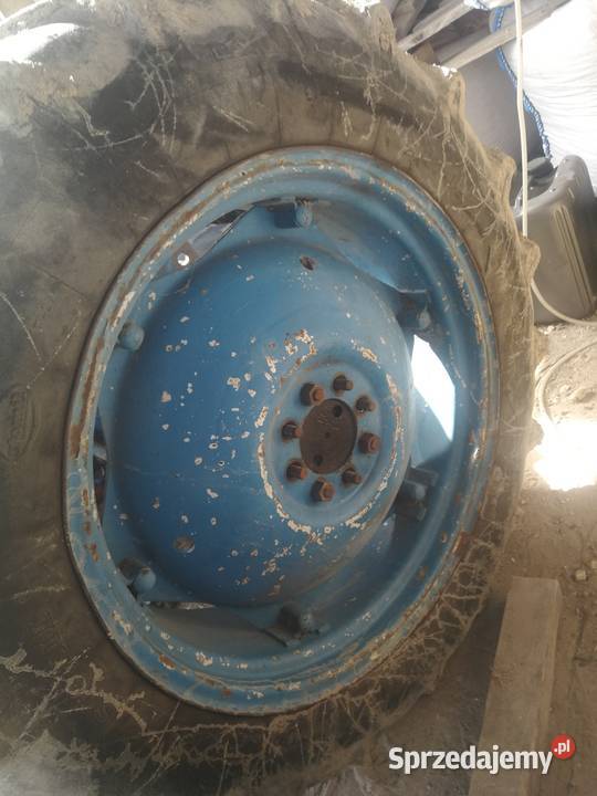 Ford 3000 silnik ford 2000