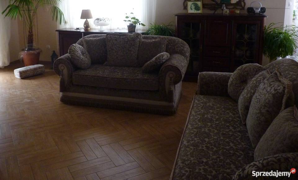 Komplet wypoczynkowy Greta sofa kanapa pufa Niekłań Mały