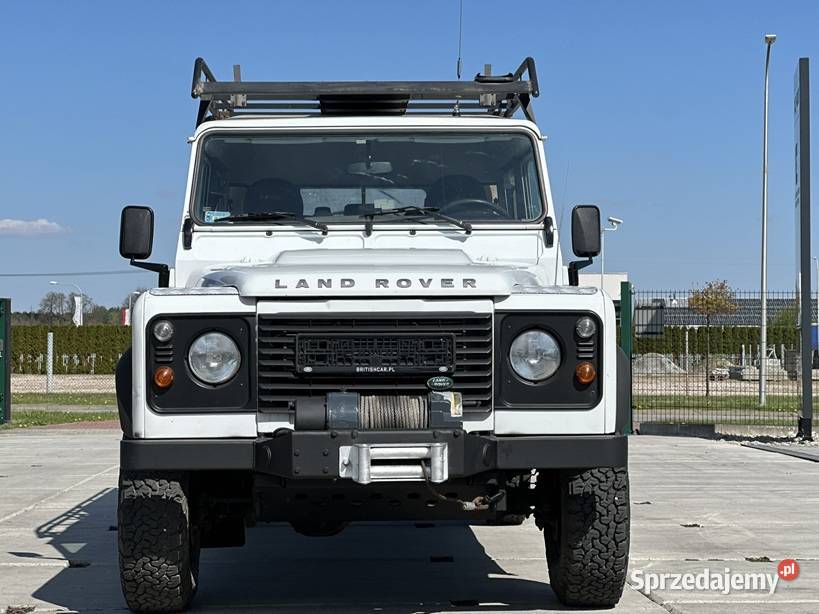 LAND ROVER DEFENDER Tuliszków