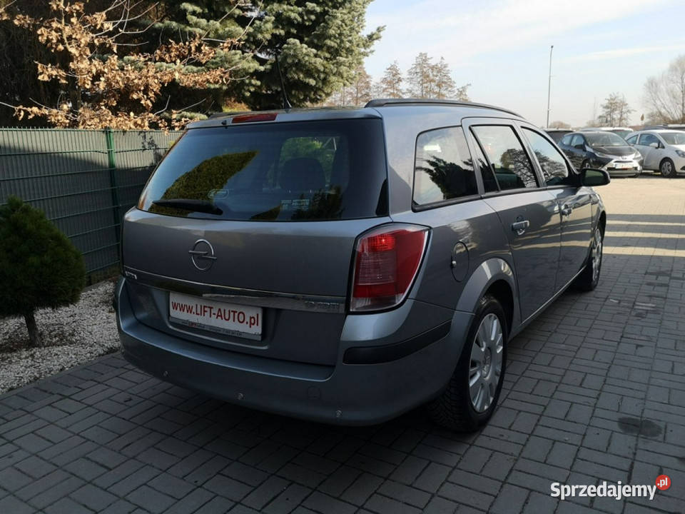 Opel Astra 19 CDTI 120 Klimatyzacja Elektryka Astra dolnośląskie Strzegom