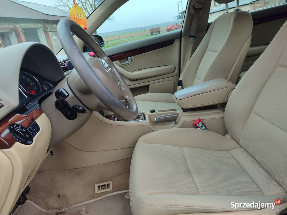 Audi A4 Avant 19 TDI radio