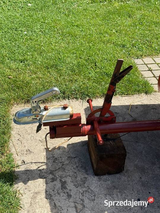 Przyczepka z hamulcem do ciągnika jednoosiowego