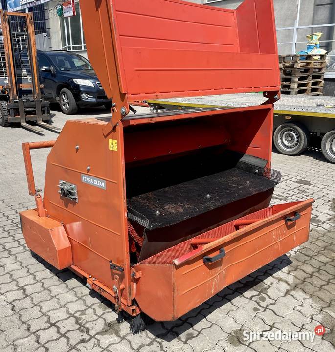 Zamiatarka do sztucznych boisk i orlików Terra sprzedam
