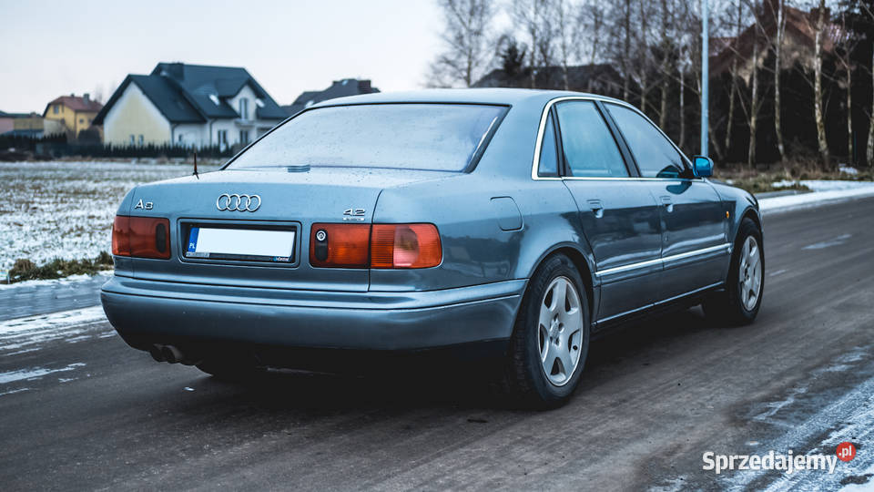 Audi A8 D2 42 Quattro 4200cm3