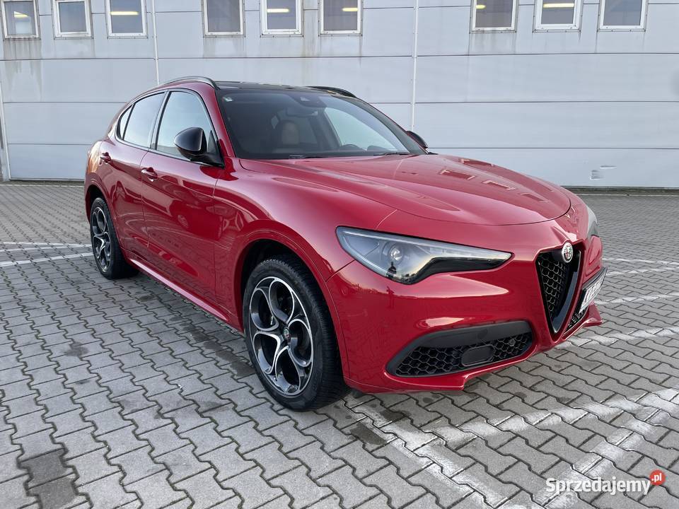 Alfa Romeo Stelvio bogate wyposażenie nieuszkodzony