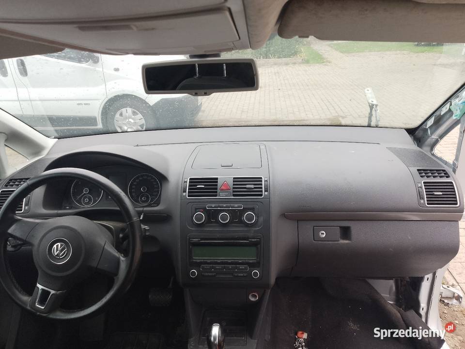 Konsola deska VW Touran lifting 2013 komplet Deski rozdzielcze, konsole lubelskie Leśce