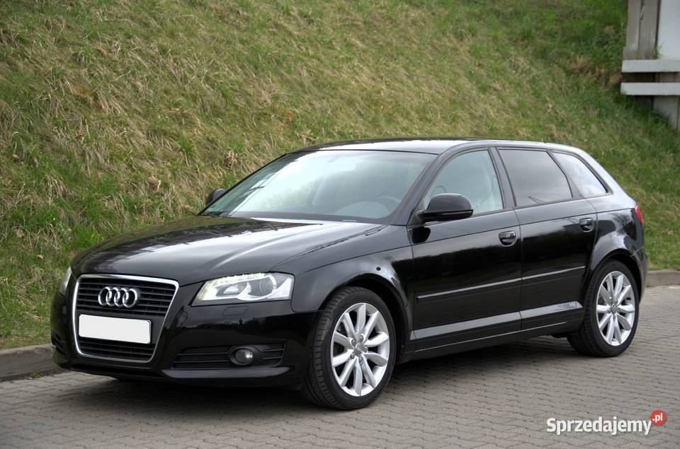 Audi A3 18 TFSI 160 BEZWYPADKOWY org przebieg światła LED Rzeszów